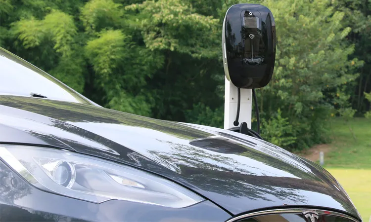 Caja de cargador solar EV con estación de carga EV Ocpp 2.0 para uso comercial